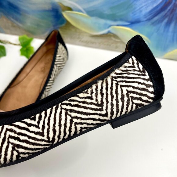 Vionic Minna Zebra Print Ballet Flats With Bow Detail - Black & White Size 6 - Picture 13 of 16
